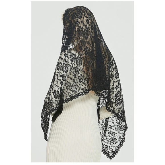 NEW Black Lace Veil / Scarf - Picture 5 of 7